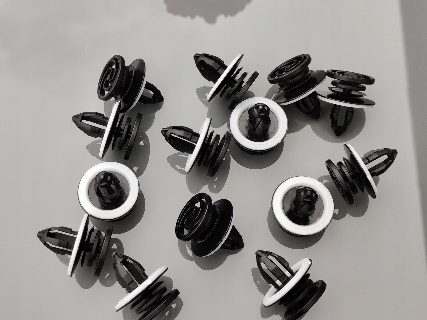 20x SPINKA TAPICERKI DRZWI AUDI A4 B6 B7 A3 EXEO - obrazek 6