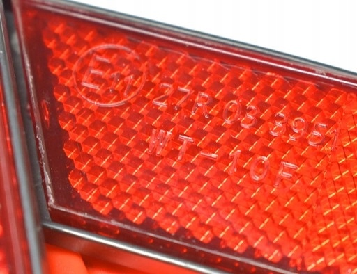 TRÓJKĄT OSTRZEGAWCZY ODBLASKOWY DO SAMOCHODU ETUI - obrazek 2