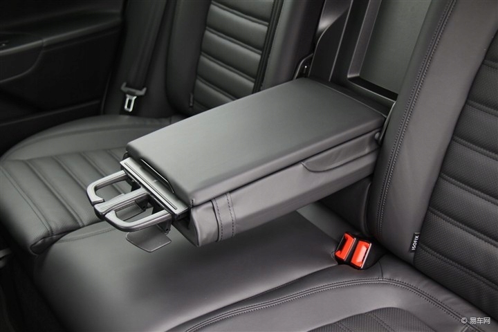 UCHWYT NA NAPOJE KUBEK VW GOLF IV 4 MK4 BORA JETTA - obrazek 6