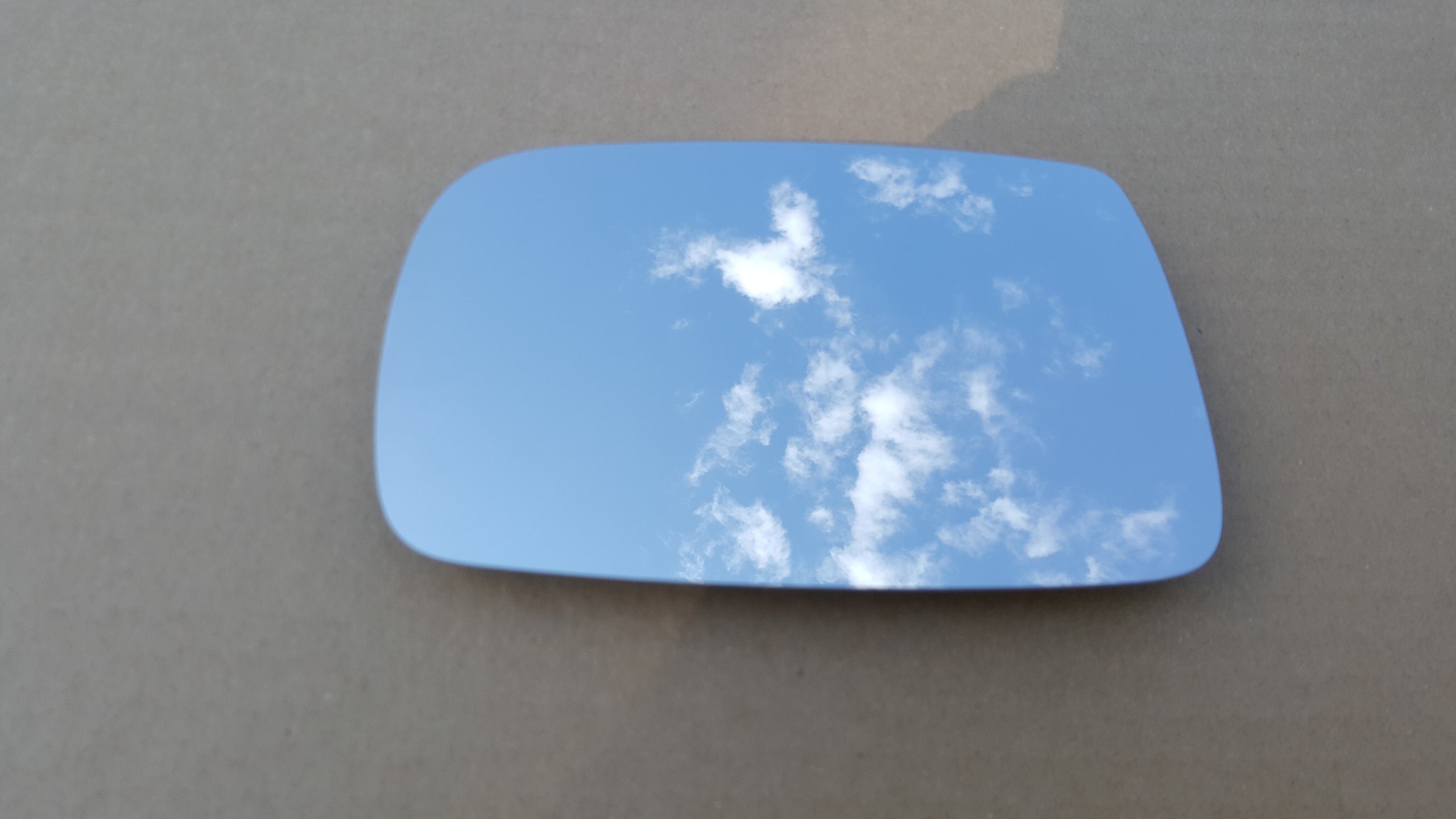 WKŁAD LUSTERKA LEWY TOYOTA YARIS 1999-2004 - obrazek 2