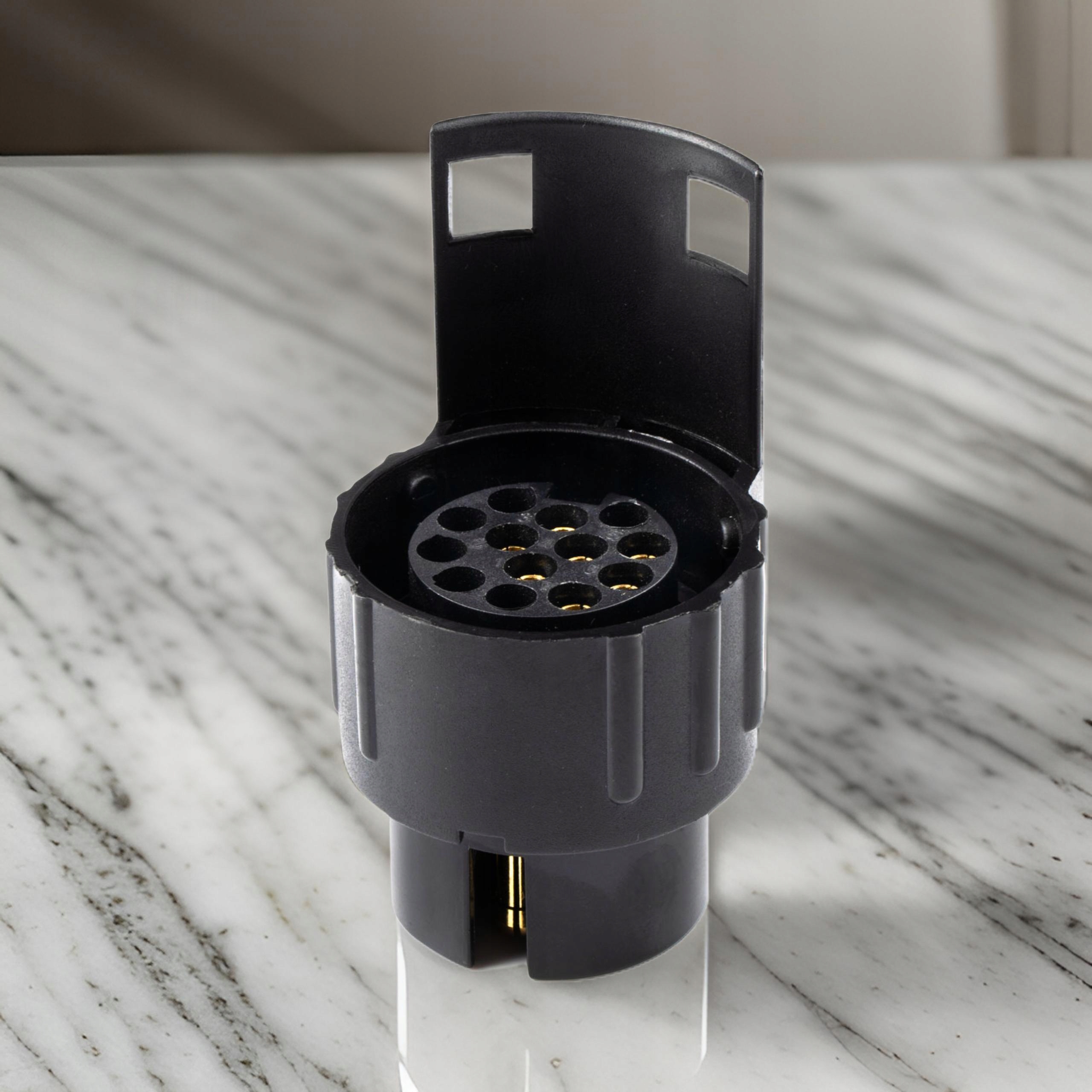 Przejściówka Adapter Redukcja Gniazda Wtyk Hak 7/13 PIN Przyczepy Samochodu - obrazek 4