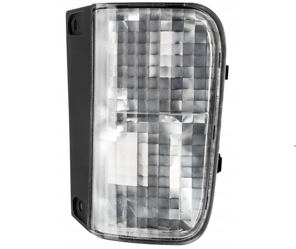 LAMPA COFANIA PRAWA TYLNA BIAŁA PRIMASTAR TRAFIC VIVARO 2007-