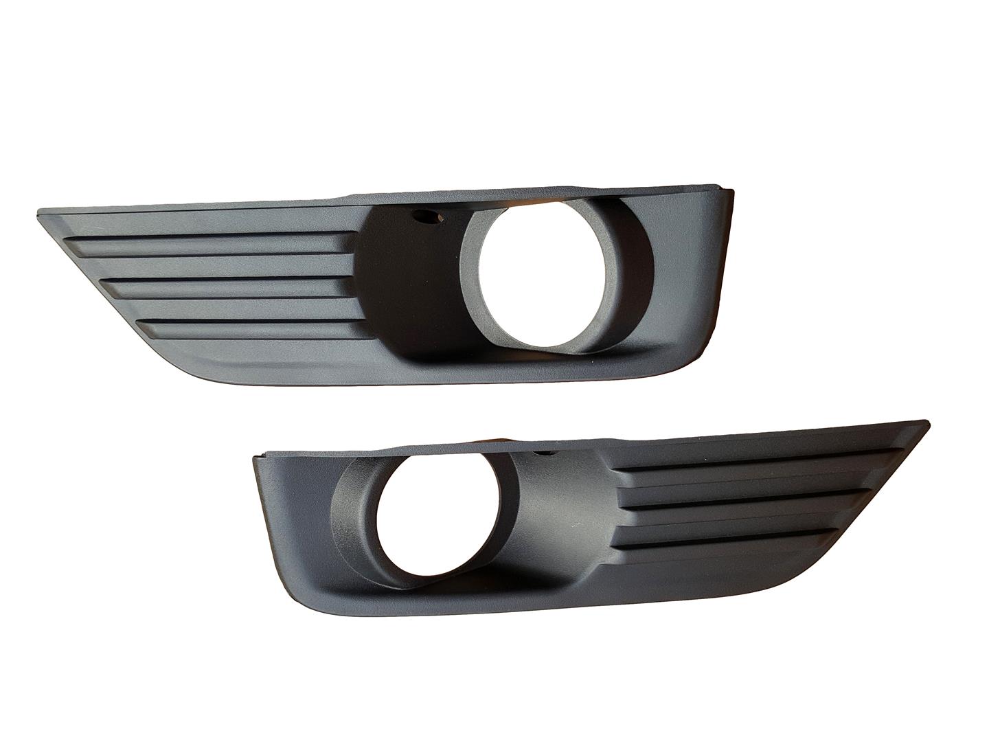 KRATKA PRAWA RAMKA HALOGENU FORD FOCUS II 04-08 Pń