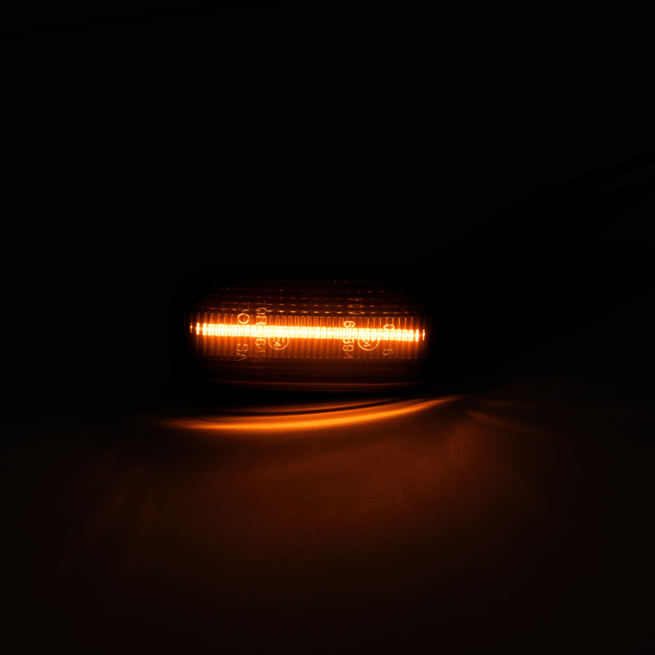 Dynamiczne Kierunkowskazy LED L + P KPL Migacze Audi A3 8P A4 B6 B7 A6 C6 - obrazek 6