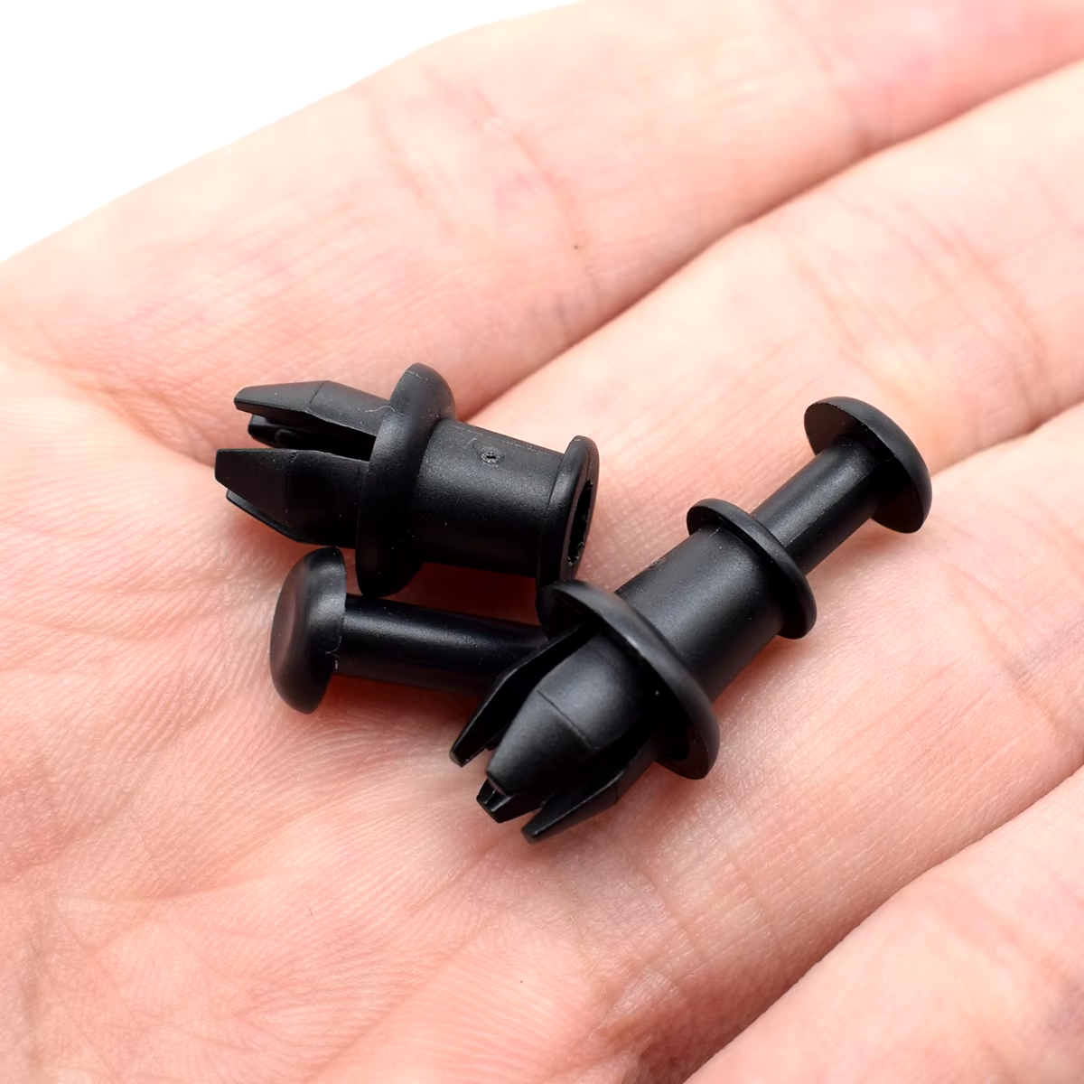 UCHWYT WIESZAK ZACZEP PÓŁKI TYŁ VW AUDI SKODA SEAT - obrazek 4