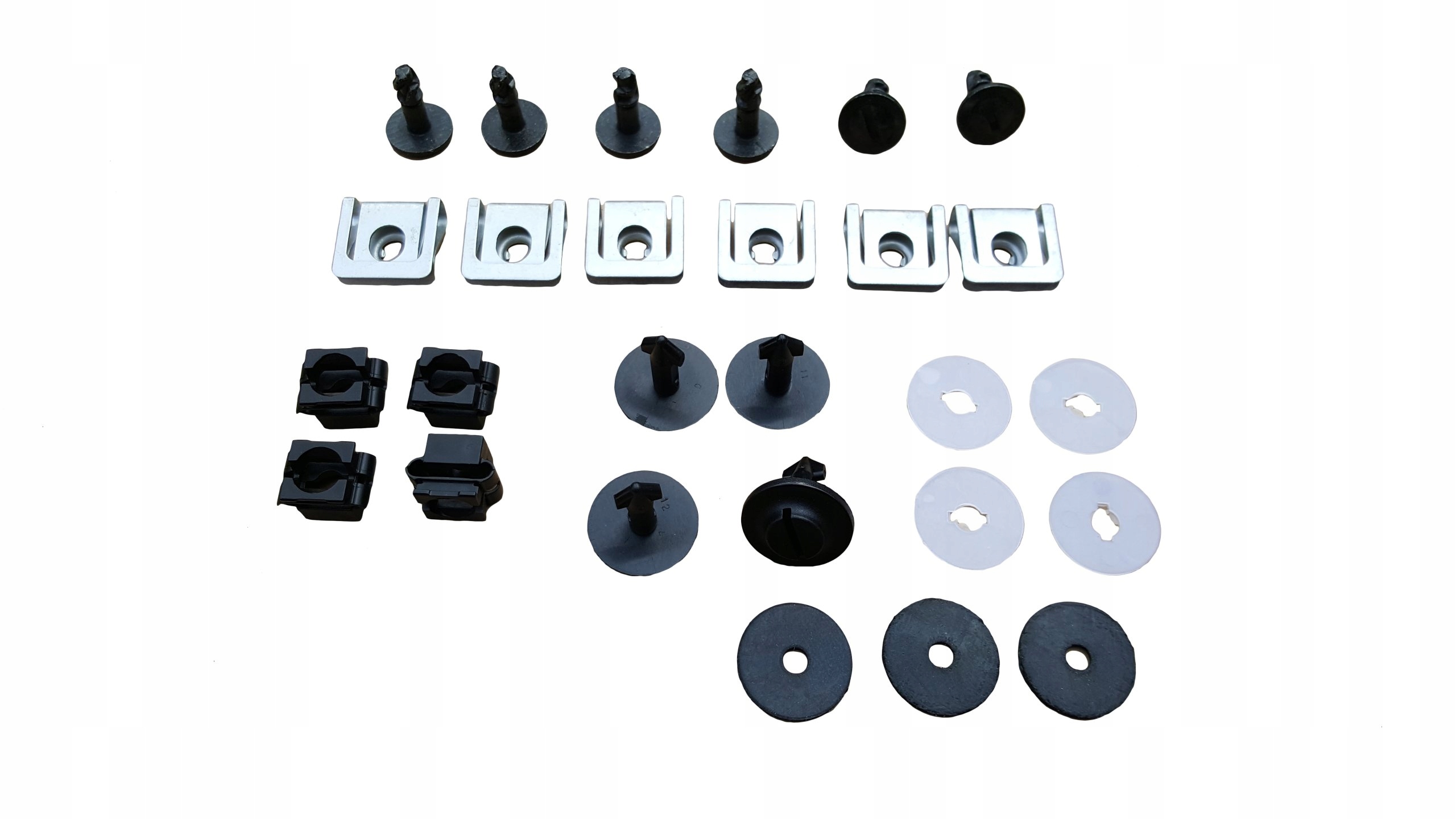 ZESTAW ŚRUB OSŁONA SILNIKA SUPERB EXEO 02-13 Diese